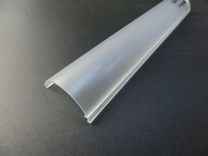 Perfil acrílico de iluminação Opal